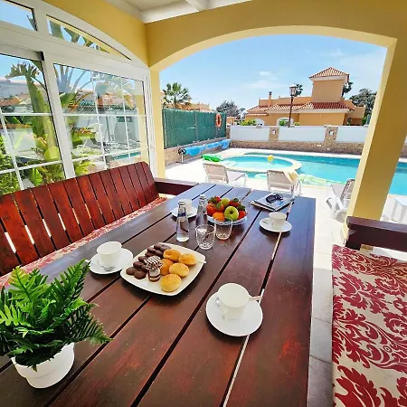 Amarillo Golf House Caleta De Fuste